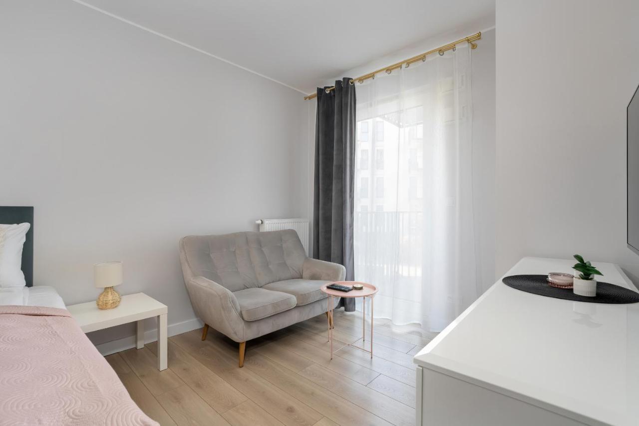 Stylish & Comfy Garbary Apartments With Parking By Noclegi Renters Πόζναν Εξωτερικό φωτογραφία