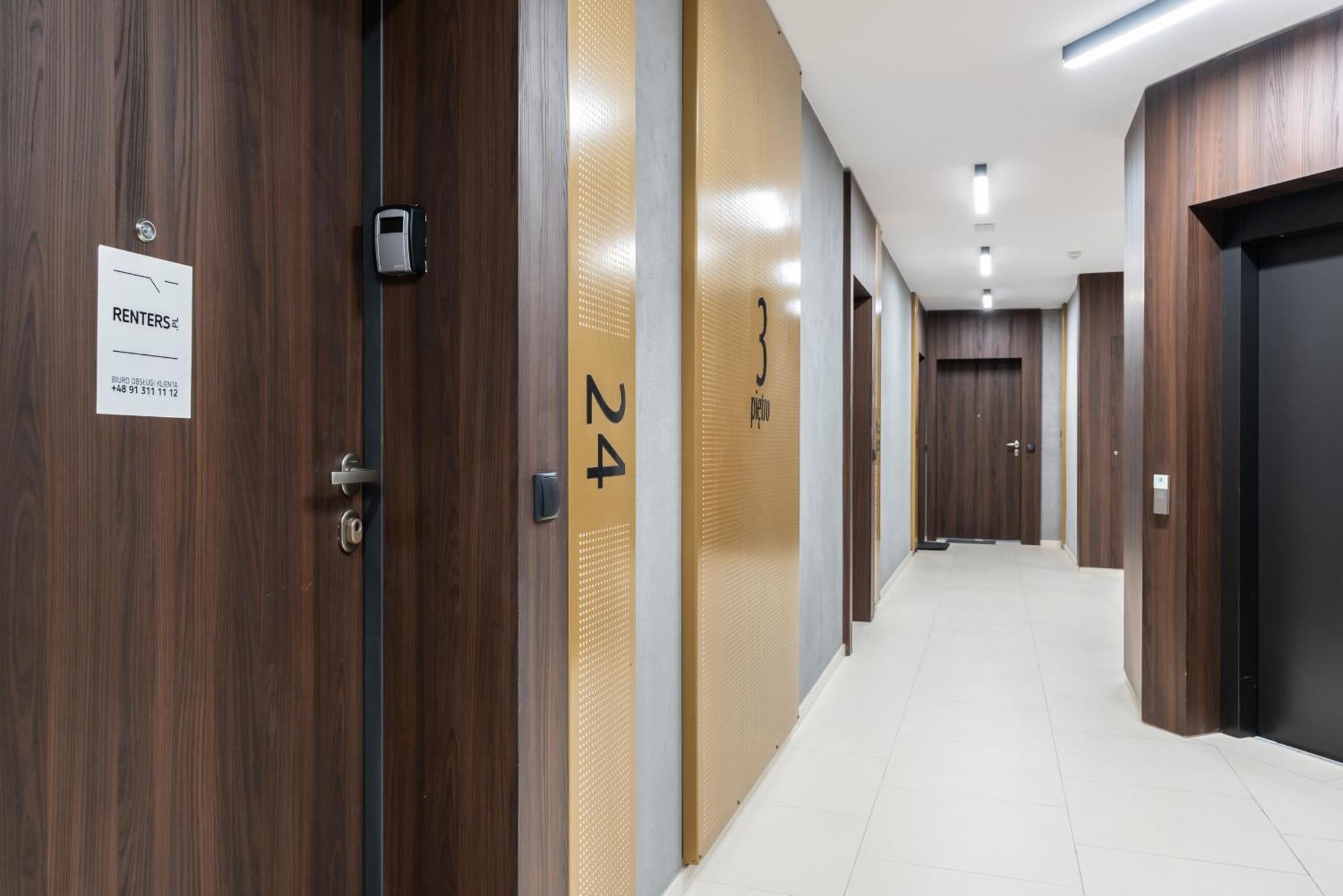 Stylish & Comfy Garbary Apartments With Parking By Noclegi Renters Πόζναν Εξωτερικό φωτογραφία